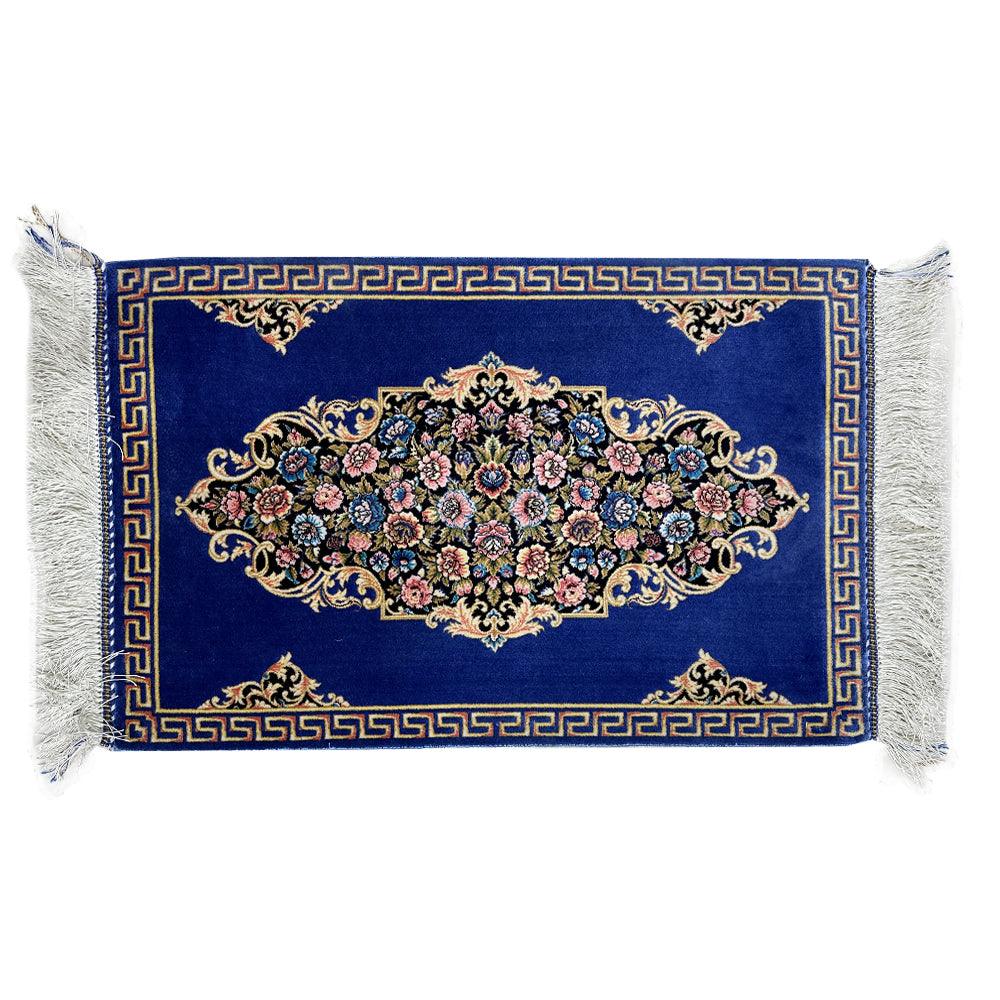 High Quality Hand-knotted Rug in Navy Blue Colours and Natural Silk - ChicMozaic