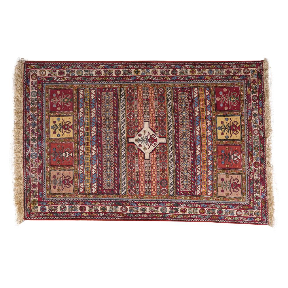 Handmade rug made of wool and camel hair - ChicMozaic